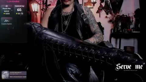 Snapshot of allanhurtss chatting on February 11, 2026, 6:57 pm online show from February 11, 2026, 6:57 pm