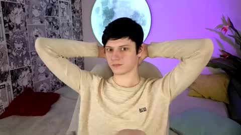 allert_ online show from November 3, 2025, 9:16 pm