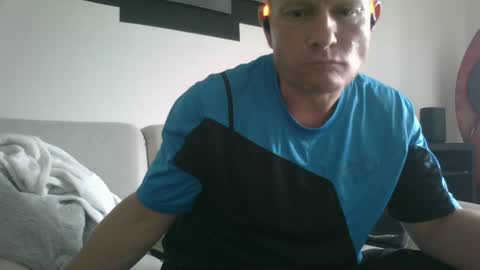 Snapshot of alles594462 chatting on July 1, 2026, 8:27 am alles594462 online show from July 1, 2026, 8:27 am