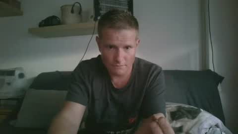 Snapshot of alles594462 chatting on July 19, 2026, 6:44 pm alles594462 online show from July 19, 2026, 6:44 pm