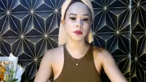 Snapshot of allfor_lavinia chatting on April 16, 2026, 11:22 am Lavinia online show from April 16, 2026, 11:22 am