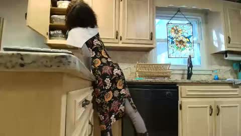 wishlist on bio online show from February 8, 2026, 8:01 pm