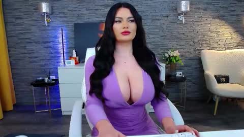 Snapshot of alliana_joy chatting on February 2, 2026, 5:39 am Alliana online show from February 2, 2026, 5:39 am