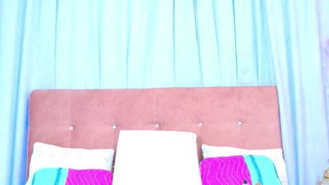 Snapshot of alliciakim chatting on November 8, 2025, 7:12 pm Allicia online show from November 8, 2025, 7:12 pm