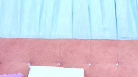 Snapshot of alliciakim chatting on December 1, 2025, 7:19 pm Allicia online show from December 1, 2025, 7:19 pm