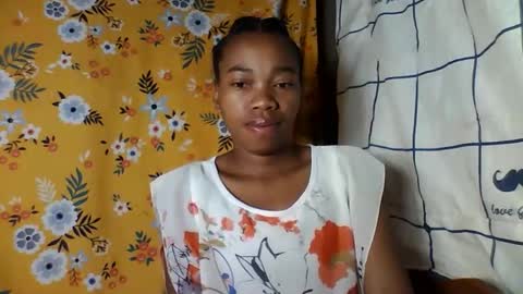 alliciax632770 online show from December 1, 2025, 11:54 pm