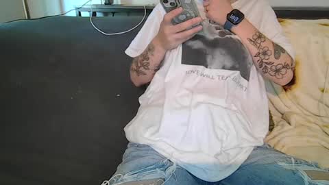 alliebearx online show from July 11, 2026, 7:05 pm