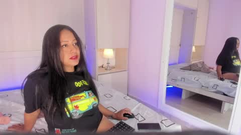 ALISON   online show from May 8, 2026, 8:58 pm