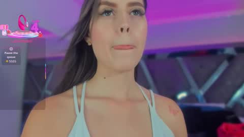    online show from November 14, 2025, 11:09 am