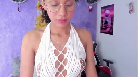 Snapshot of allis0n_ik chatting on December 9, 2024, 9:06 am ALLIS0N IK online show from December 9, 2024, 9:06 am