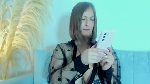 Snapshot of allison_01stone chatting on October 15, 2025, 11:05 pm Allison online show from October 15, 2025, 11:05 pm