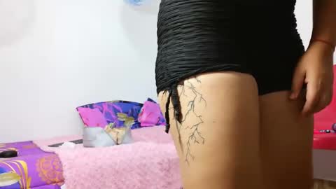 Snapshot of allisonnjones chatting on November 24, 2025, 8:52 pm allisonnjones online show from November 24, 2025, 8:52 pm