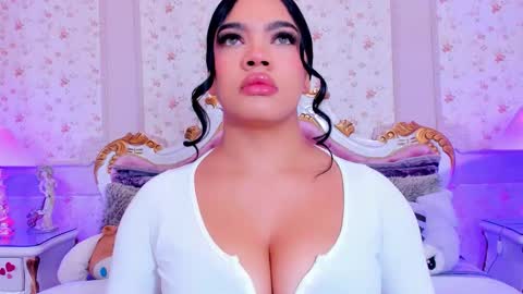 Snapshot of allissonjames chatting on September 23, 2025, 11:13 am Allisson online show from September 23, 2025, 11:13 am