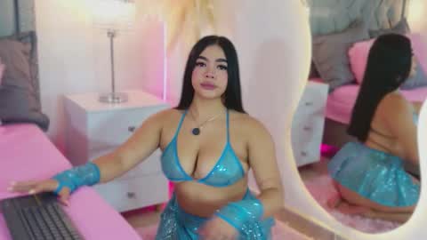 Snapshot of allissonjames chatting on November 30, 2025, 11:25 am Allisson online show from November 30, 2025, 11:25 am