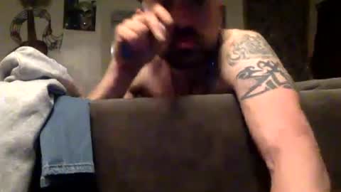 Snapshot of allitrunnin chatting on February 14, 2026, 9:17 am allitrunnin online show from February 14, 2026, 9:17 am