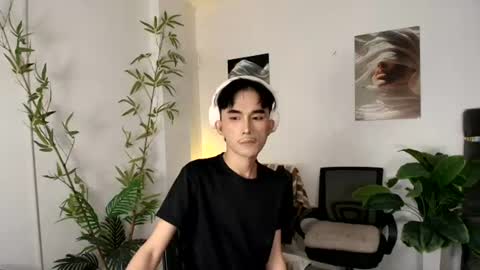 Snapshot of alluring_alpha chatting on June 27, 2026, 11:54 pm kim and josh online show from June 27, 2026, 11:54 pm