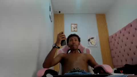 alluringangel01 online show from October 15, 2025, 6:19 pm