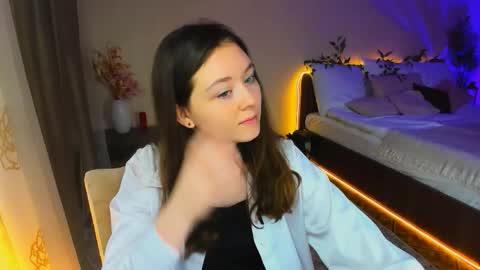 Snapshot of alluringeyess chatting on November 8, 2025, 9:09 am alluringeyess online show from November 8, 2025, 9:09 am