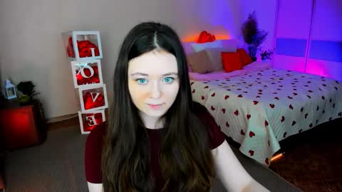 Snapshot of alluringeyess chatting on February 12, 2026, 4:46 pm alluringeyess online show from February 12, 2026, 4:46 pm