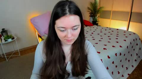alluringeyess online show from May 23, 2026, 9:13 am