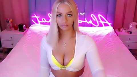 AlwaysHot online show from December 2, 2024, 2:42 am