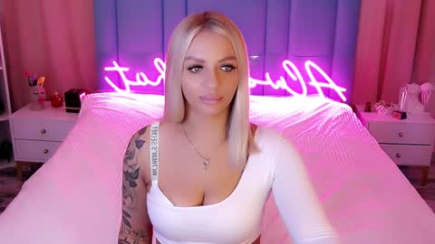 AlwaysHot online show from December 8, 2024, 3:21 am