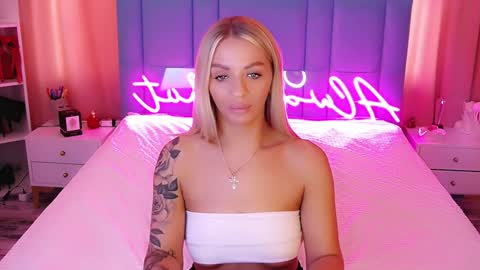 AlwaysHot online show from January 7, 2025, 6:05 am