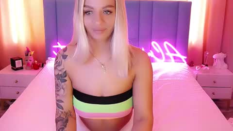 AlwaysHot online show from March 8, 2025, 3:17 am