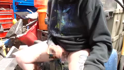 allwolf0323 online show from March 16, 2026, 7:45 am