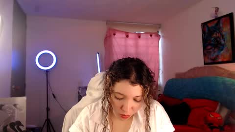 Snapshot of ally_donfort chatting on February 6, 2026, 9:18 pm Ally online show from February 6, 2026, 9:18 pm