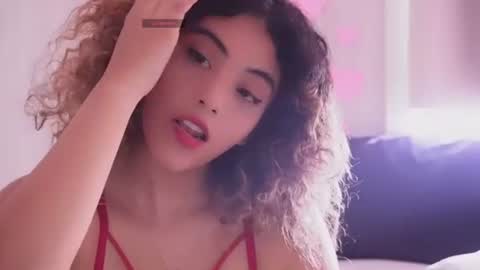 Snapshot of ally_summer chatting on July 15, 2026, 8:36 pm ally_summer online show from July 15, 2026, 8:36 pm