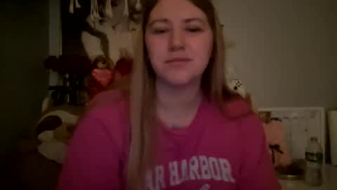 Snapshot of allyanalangel chatting on February 19, 2025, 9:17 am allyanalangel online show from February 19, 2025, 9:17 am