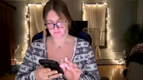 Snapshot of allyanalangel chatting on March 11, 2025, 5:27 am allyanalangel online show from March 11, 2025, 5:27 am