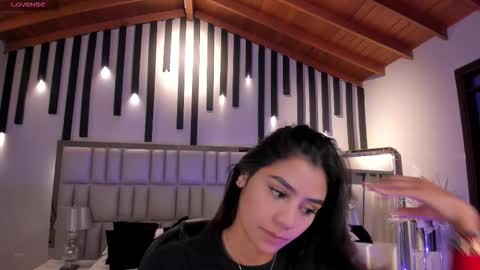 Snapshot of allyjensen chatting on November 6, 2025, 10:05 am Alisson online show from November 6, 2025, 10:05 am