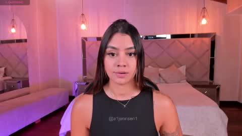 Snapshot of allyjensen chatting on November 7, 2025, 10:59 am Alisson online show from November 7, 2025, 10:59 am