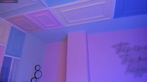 Snapshot of allyjensen chatting on December 3, 2025, 10:13 am Alisson online show from December 3, 2025, 10:13 am