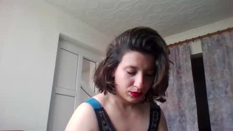 Snapshot of alma_amy chatting on February 25, 2025, 10:47 am Alma online show from February 25, 2025, 10:47 am