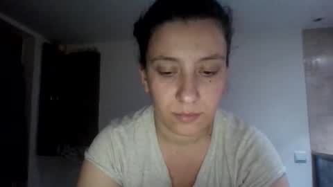 Snapshot of alma_amy chatting on February 1, 2026, 8:18 pm Alma online show from February 1, 2026, 8:18 pm