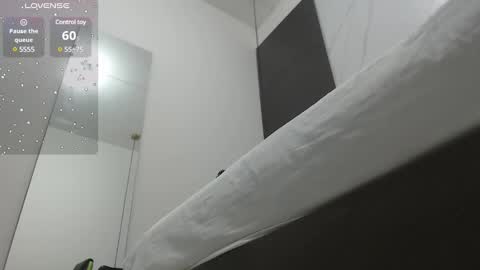 Snapshot of alma_fenix chatting on January 31, 2025, 12:18 pm ALMA FENIX online show from January 31, 2025, 12:18 pm
