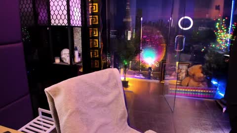 Alma online show from November 22, 2025, 10:03 am