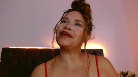 Alma online show from September 22, 2025, 8:55 pm