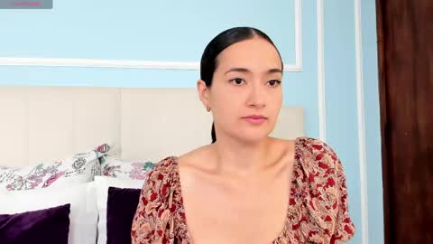 Snapshot of alma_ssweet chatting on May 4, 2026, 12:23 pm Alma Sweet online show from May 4, 2026, 12:23 pm