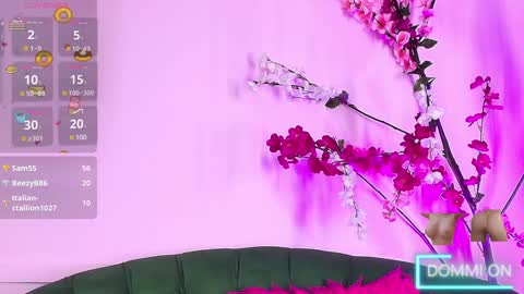 Snapshot of almendraevans chatting on January 20, 2025, 2:57 pm ALMENDRAEVANS online show from January 20, 2025, 2:57 pm