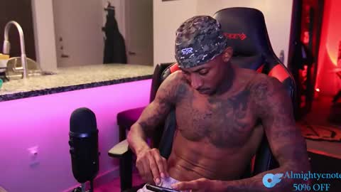 Snapshot of almightycnote chatting on February 6, 2026, 3:00 am Almightycnote online show from February 6, 2026, 3:00 am