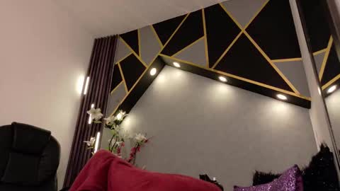 ALMMA online show from February 24, 2025, 7:19 pm