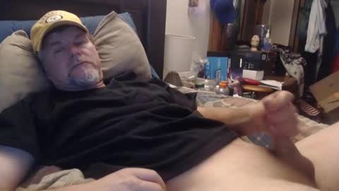 Snapshot of almostheaven chatting on January 5, 2025, 1:58 pm almostheaven online show from January 5, 2025, 1:58 pm