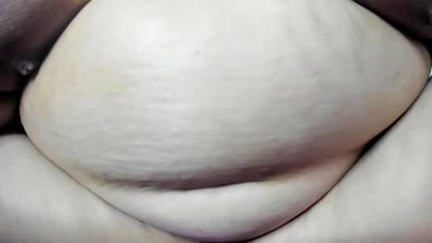 Snapshot of alondra_zaens chatting on February 10, 2025, 11:34 pm Alondra online show from February 10, 2025, 11:34 pm