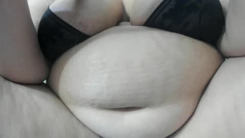 Snapshot of alondra_zaens chatting on November 10, 2025, 10:09 pm Alondra online show from November 10, 2025, 10:09 pm