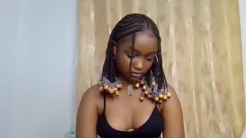 Snapshot of alora_bby chatting on November 27, 2025, 6:15 am Elly online show from November 27, 2025, 6:15 am