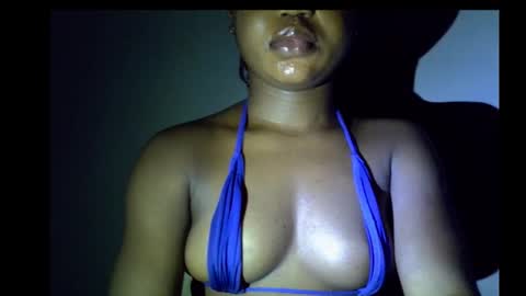 alo online show from November 24, 2025, 5:51 am